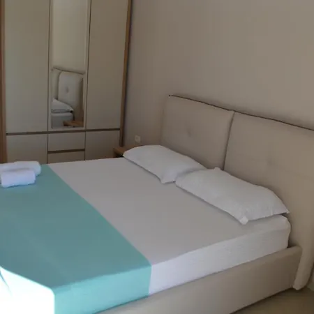 Apartament Saint Tropez *
