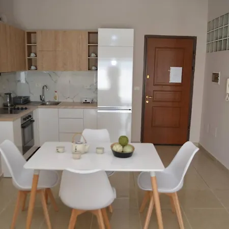 Apartament Saint Tropez Saranda