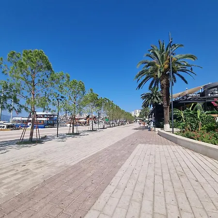 Saint Tropez * Saranda